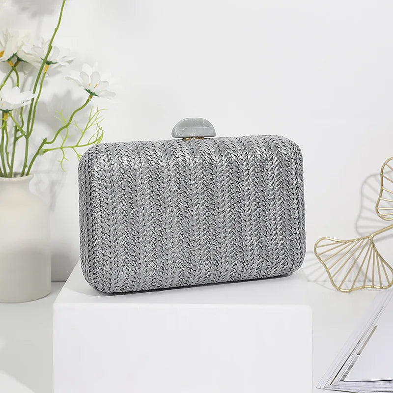 Bolso Clutch de Paja Elegante para Mujer