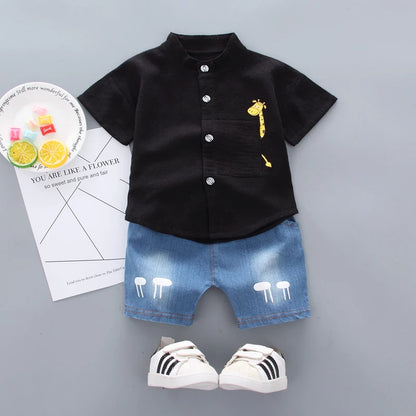 ⭐Conjunto de Verano para Bebé y Niño – Camisa con Dibujos Animados + Shorts de Denim