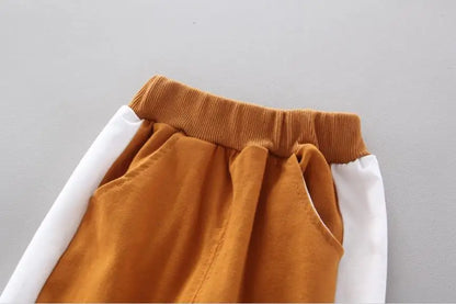 Conjunto Deportivo "Rainbow Adventure" – Estilo y Comodidad para Niños