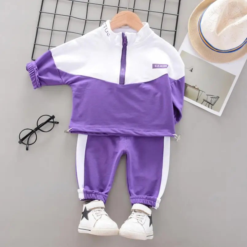 Conjunto Deportivo "Rainbow Adventure" – Estilo y Comodidad para Niños