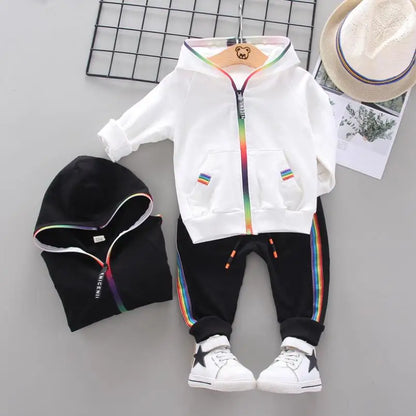 Conjunto Deportivo "Rainbow Adventure" – Estilo y Comodidad para Niños