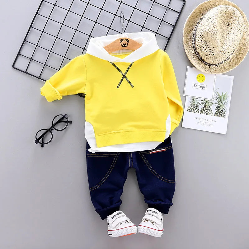 Conjunto Infantil de 2 Piezas para Bebés y Niños – Sudadera con Capucha y Pantalón Casual