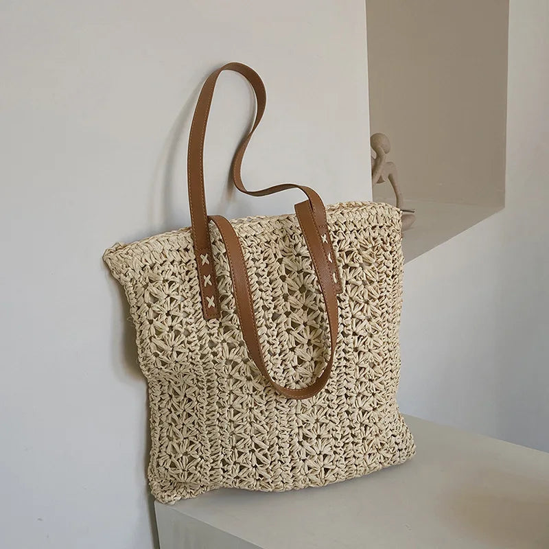 Bolso de Hombro Tejido a Mano de Raffia – Tote Bohemio de Verano para Playa y Viajes
