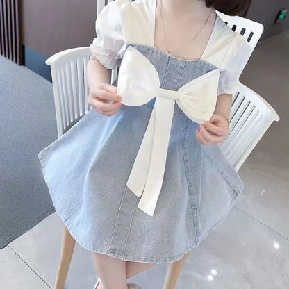 Vestido Infantil de Mezclilla para Niña – Estilo Princesa con Bordado y Lazo