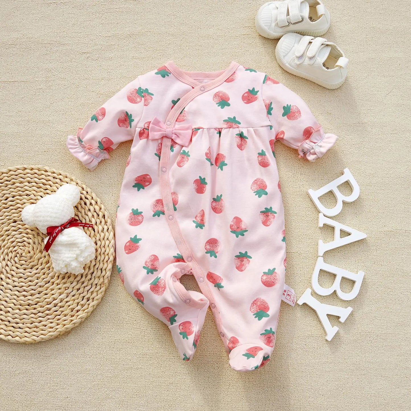 🌸 Enterito de Bebé a Rayas de Algodón – Dulzura y Comodidad para Primavera 🌸