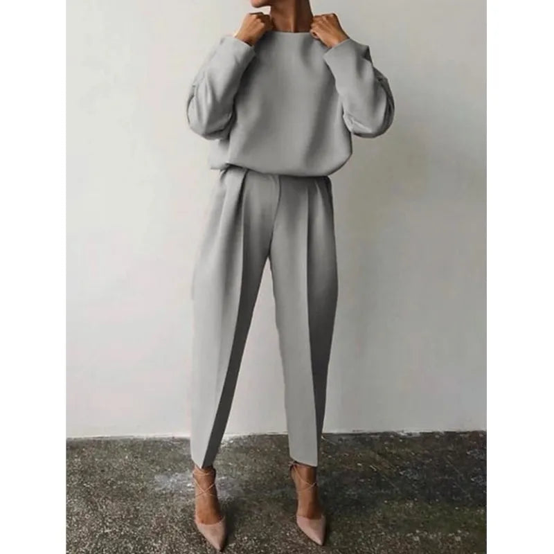 Conjunto Elegante de Mujer – Jersey de Manga Larga + Pantalón Slim