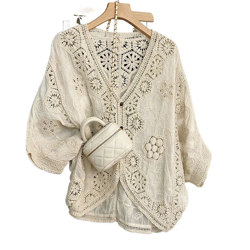 Cárdigan Boho de Crochet Aura: El Toque Romántico que le Faltaba a tu Look