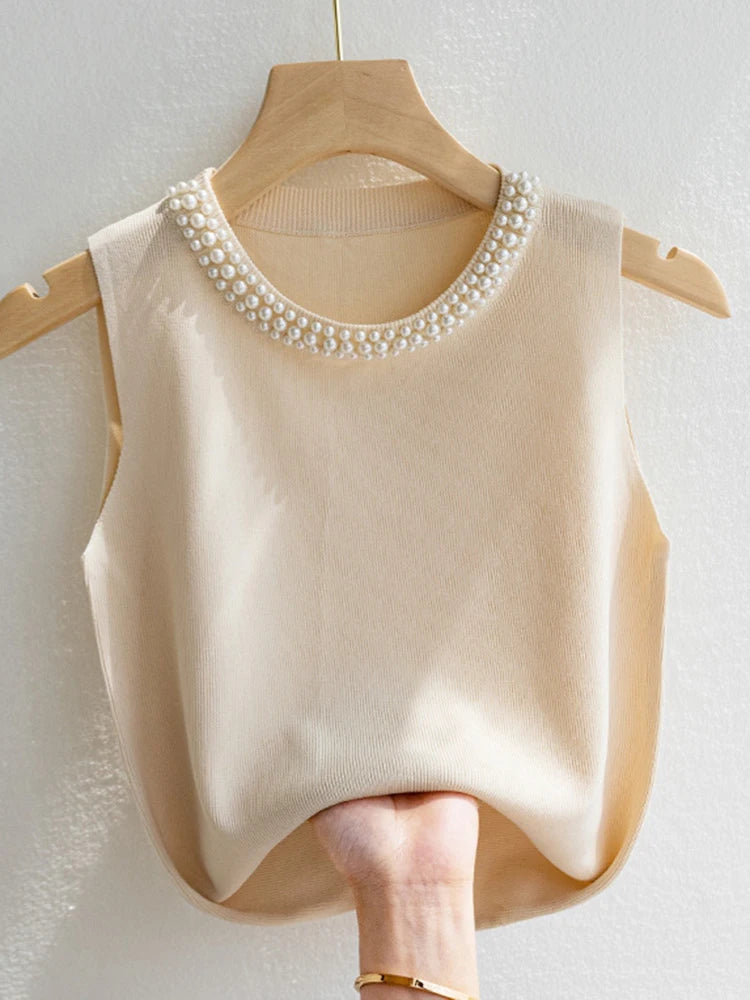 Top Corto Romántico de Verano con Detalles Delicados