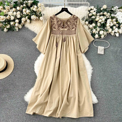 Vestido Bohemio Bordado para Mujer – Vestido Midi de Verano con Corte A y Cintura Imperio