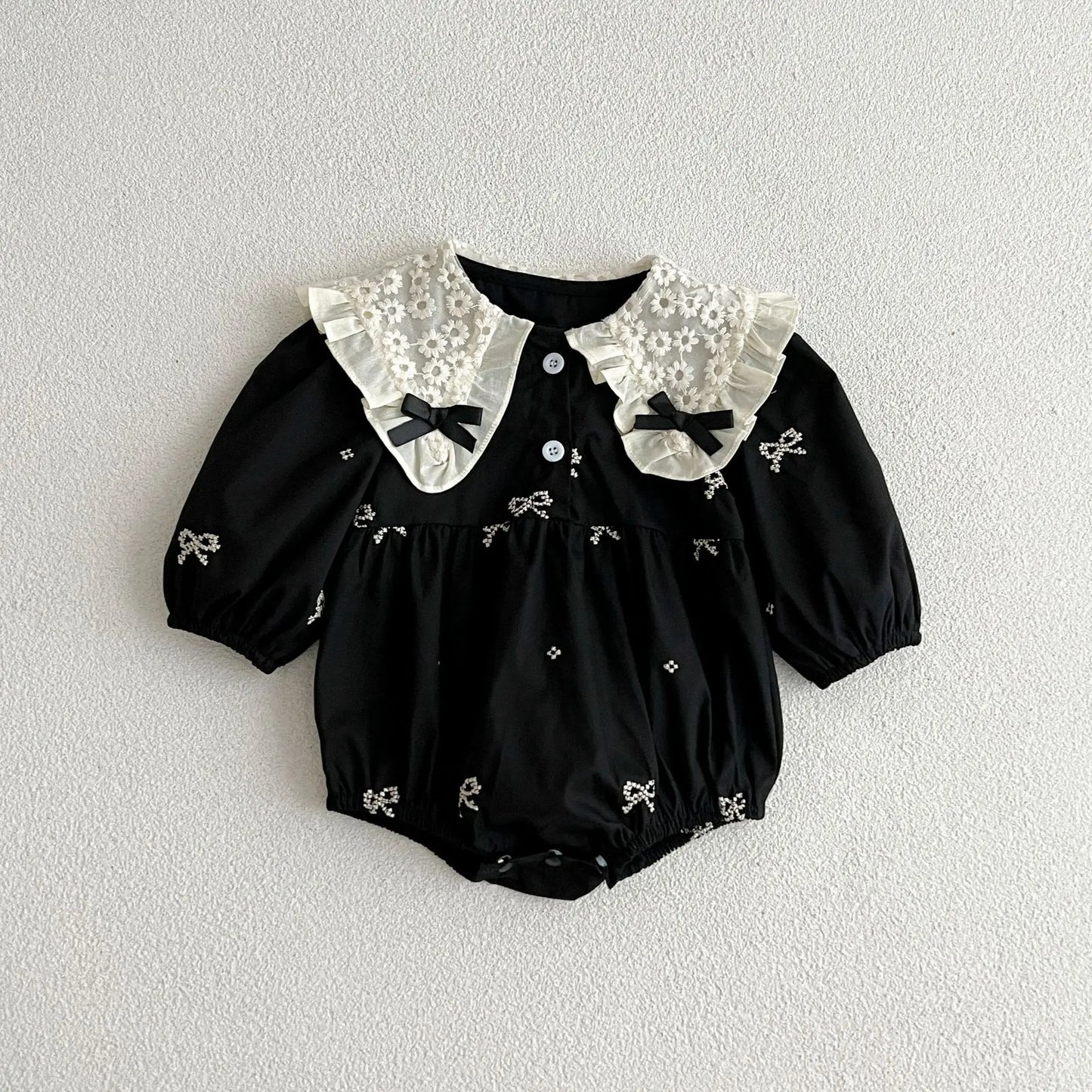 🎀 Enterito para Bebé Niña con Encaje, Moño y Bordado Floral🎀