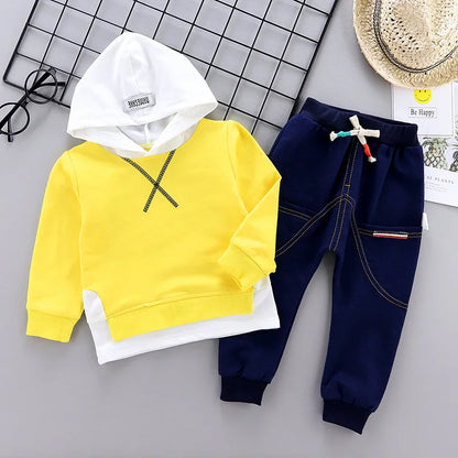 Conjunto Infantil de 2 Piezas para Bebés y Niños – Sudadera con Capucha y Pantalón Casual