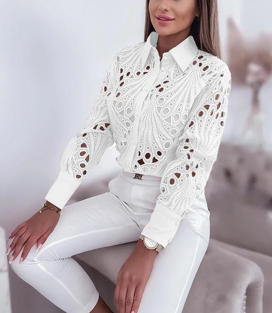 Blusa Calada de Manga Larga – Elegancia y Sofisticación para la Mujer Moderna
