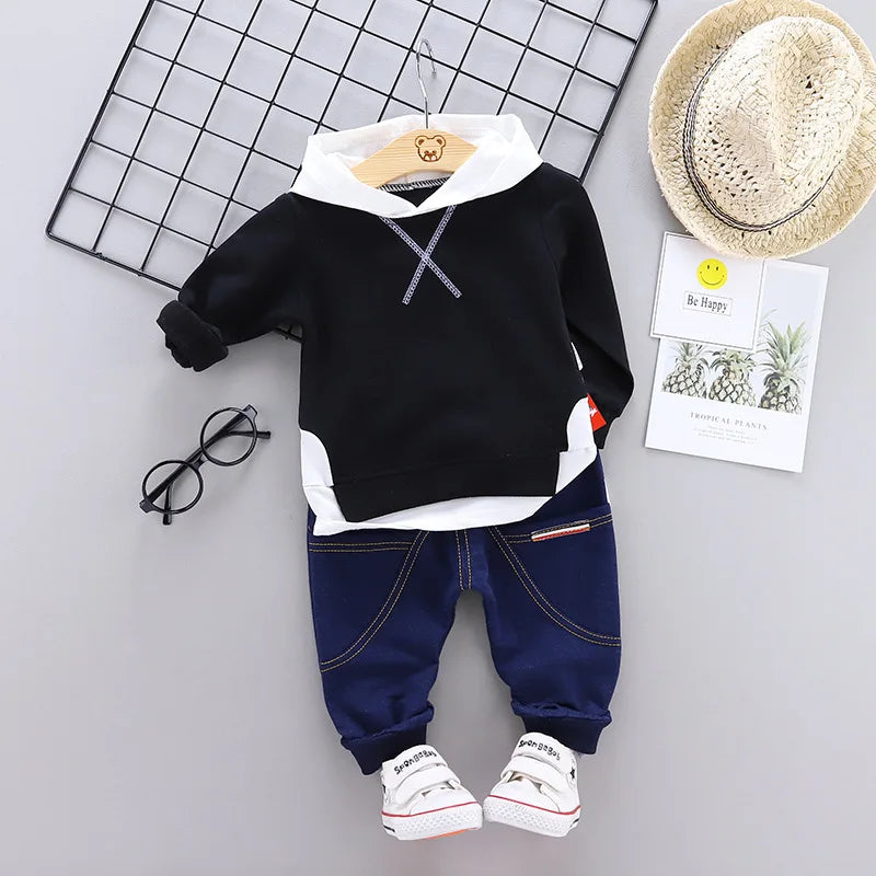 Conjunto Infantil de 2 Piezas para Bebés y Niños – Sudadera con Capucha y Pantalón Casual