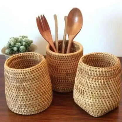 Organizador de Mesa de Ratán Natural – Porta Cubiertos y Accesorios Multiuso