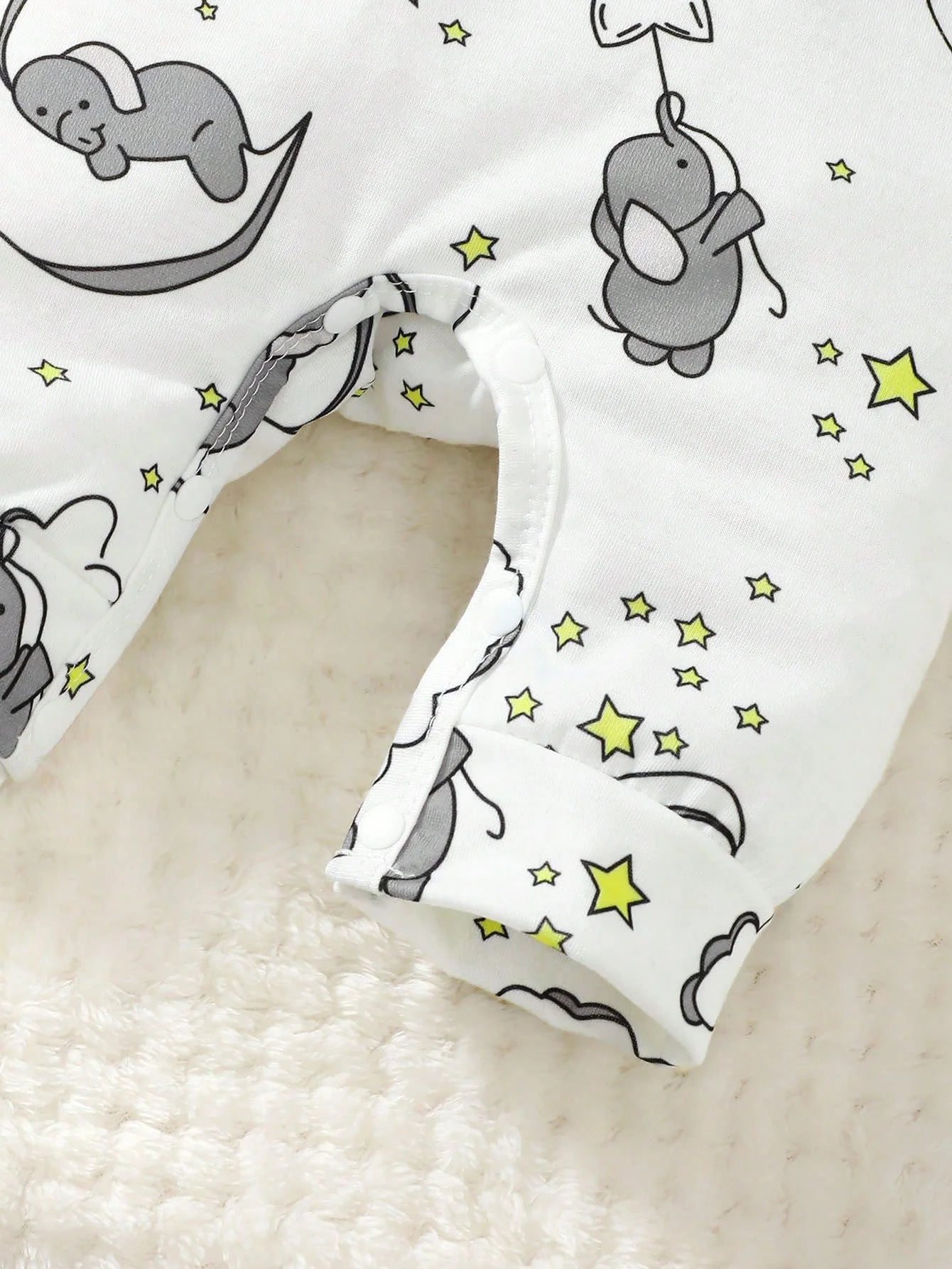 ⭐ Conjunto de 2 Piezas para Bebé – Body de Manga Larga con Bordado de Elefante + Gorrito