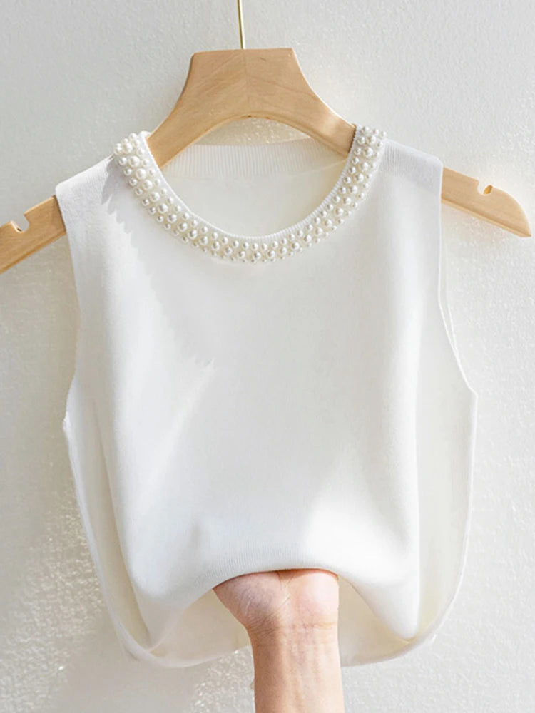 Top Corto Romántico de Verano con Detalles Delicados
