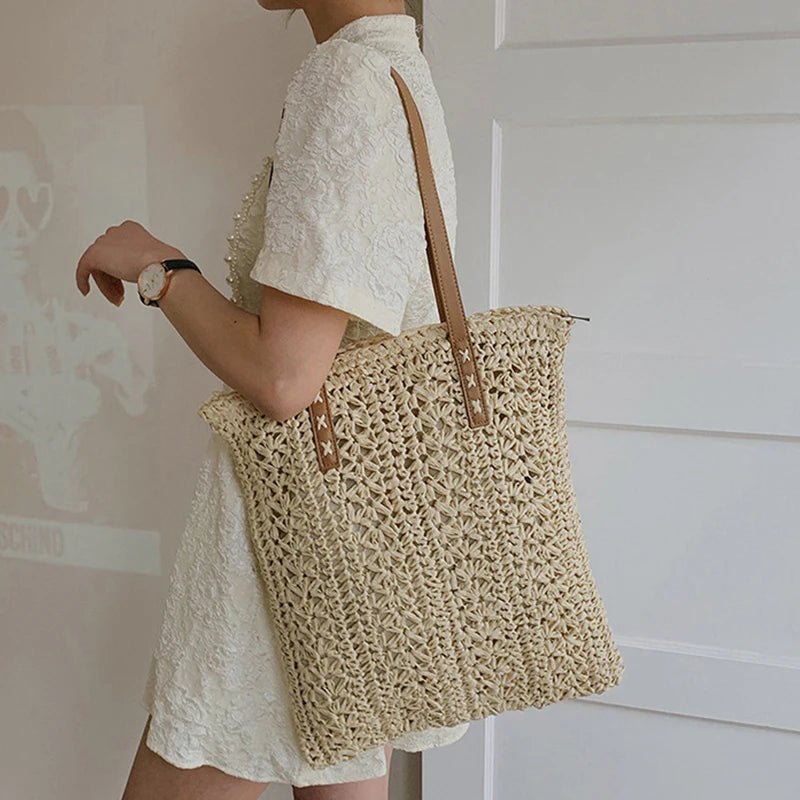 Bolso de Hombro Tejido a Mano de Raffia – Tote Bohemio de Verano para Playa y Viajes