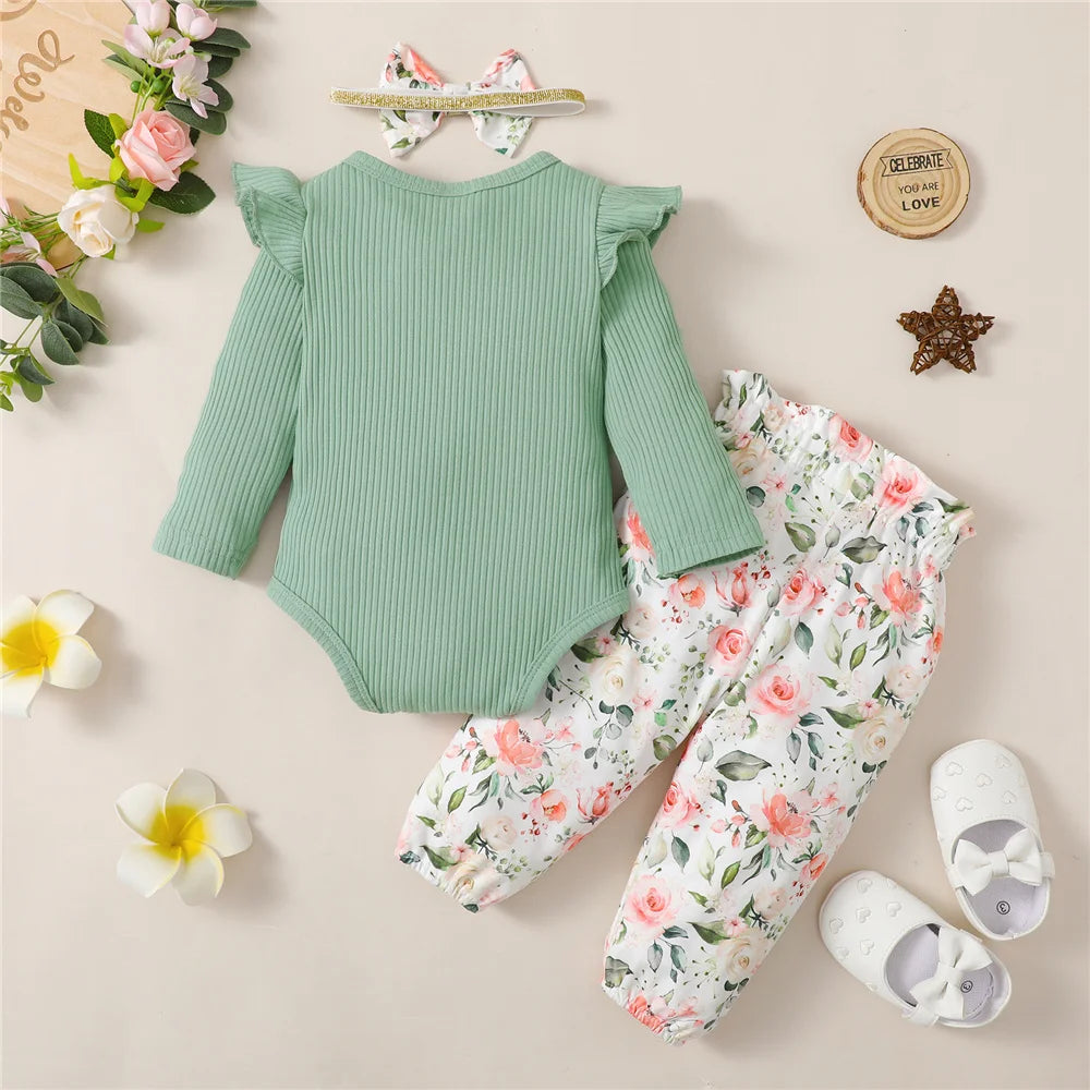 🌸 Conjunto para Bebé Niña de 3 Piezas con Estampado Floral 🌸