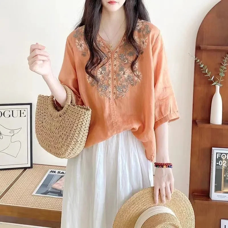 Camiseta de Punto, Sinfonía Bohemia con Alma Libre – Esencia de Otoño y Primavera