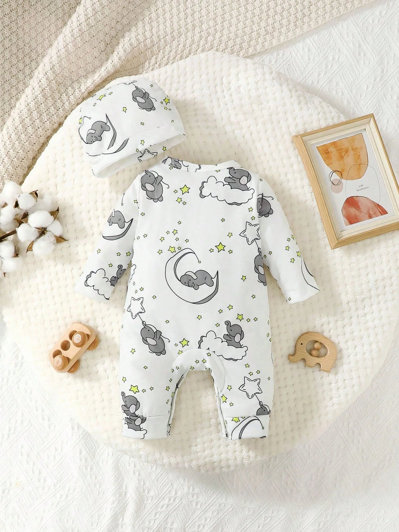 ⭐ Conjunto de 2 Piezas para Bebé – Body de Manga Larga con Bordado de Elefante + Gorrito