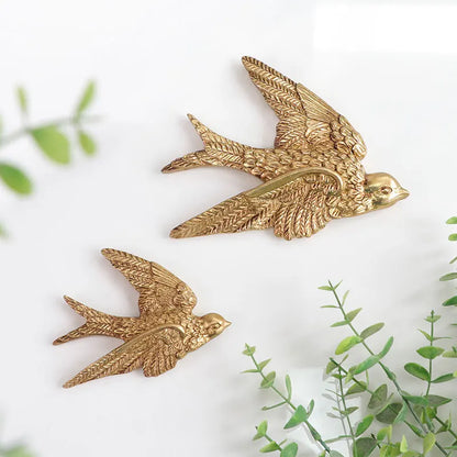 Adorno de Pared Golondrina en Resina – Decoración Moderna para Sala de Estar