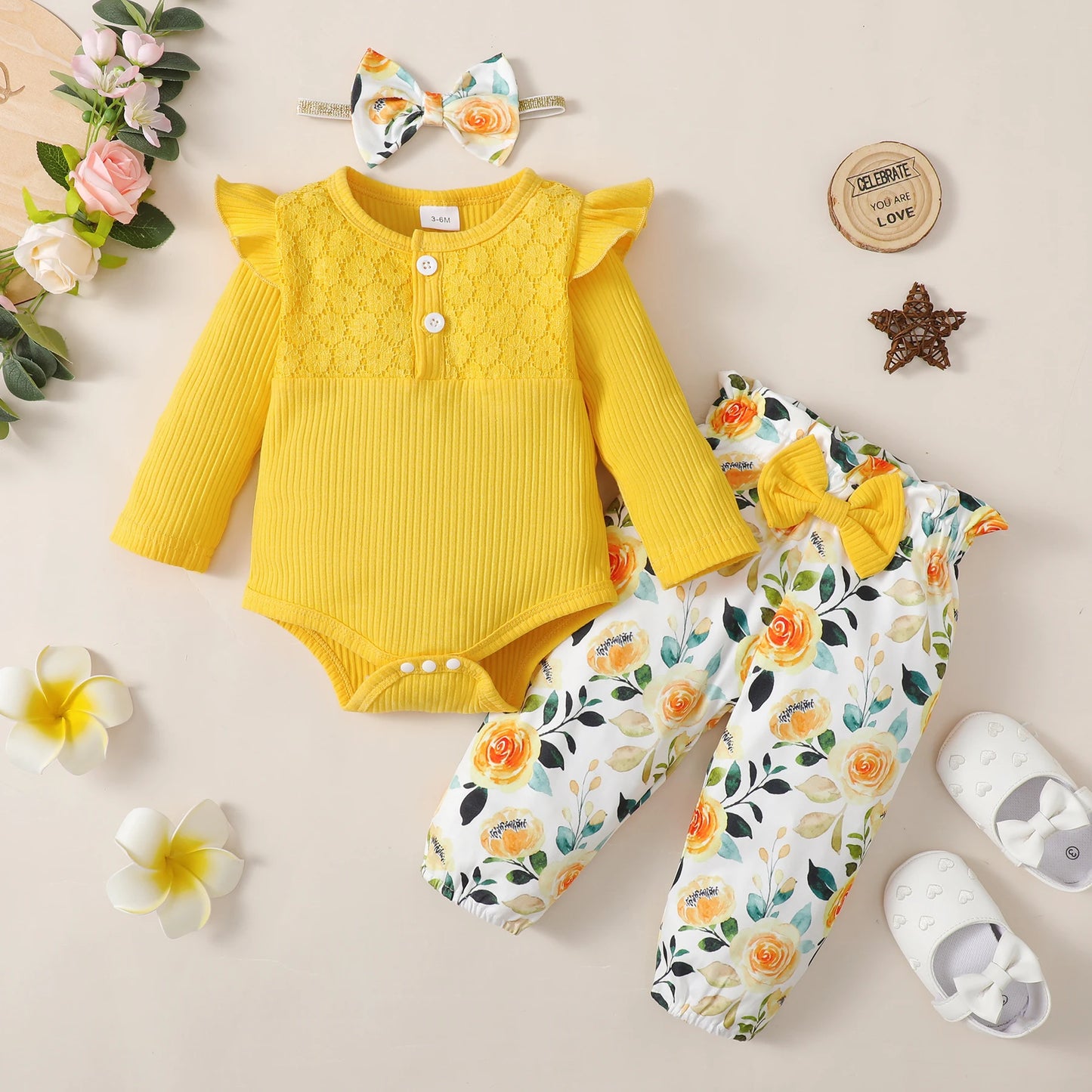 🌸 Conjunto para Bebé Niña de 3 Piezas con Estampado Floral 🌸