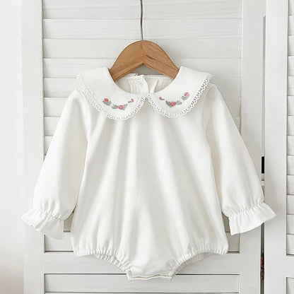 🌸 Enterito de Bebé Niña con Cuello Bordado – Algodón Suave para Todo el Año 🌸