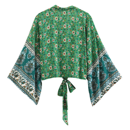 Top Kimono Corto Floral para Mujer – Estilo Bohemio de Playa con Escote en V