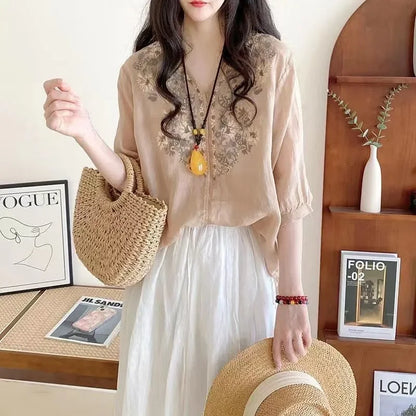 Camiseta de Punto, Sinfonía Bohemia con Alma Libre – Esencia de Otoño y Primavera
