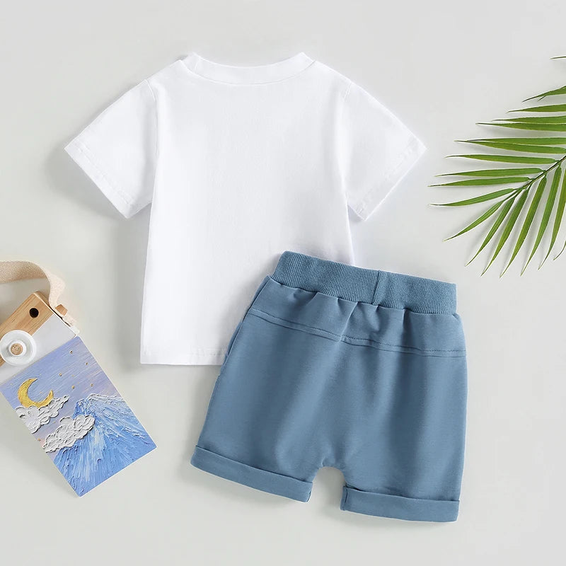 ☀️ "Pequeño Aventurero": Conjunto de Verano de Algodón con Camiseta Estampada y Pantalones Cortos