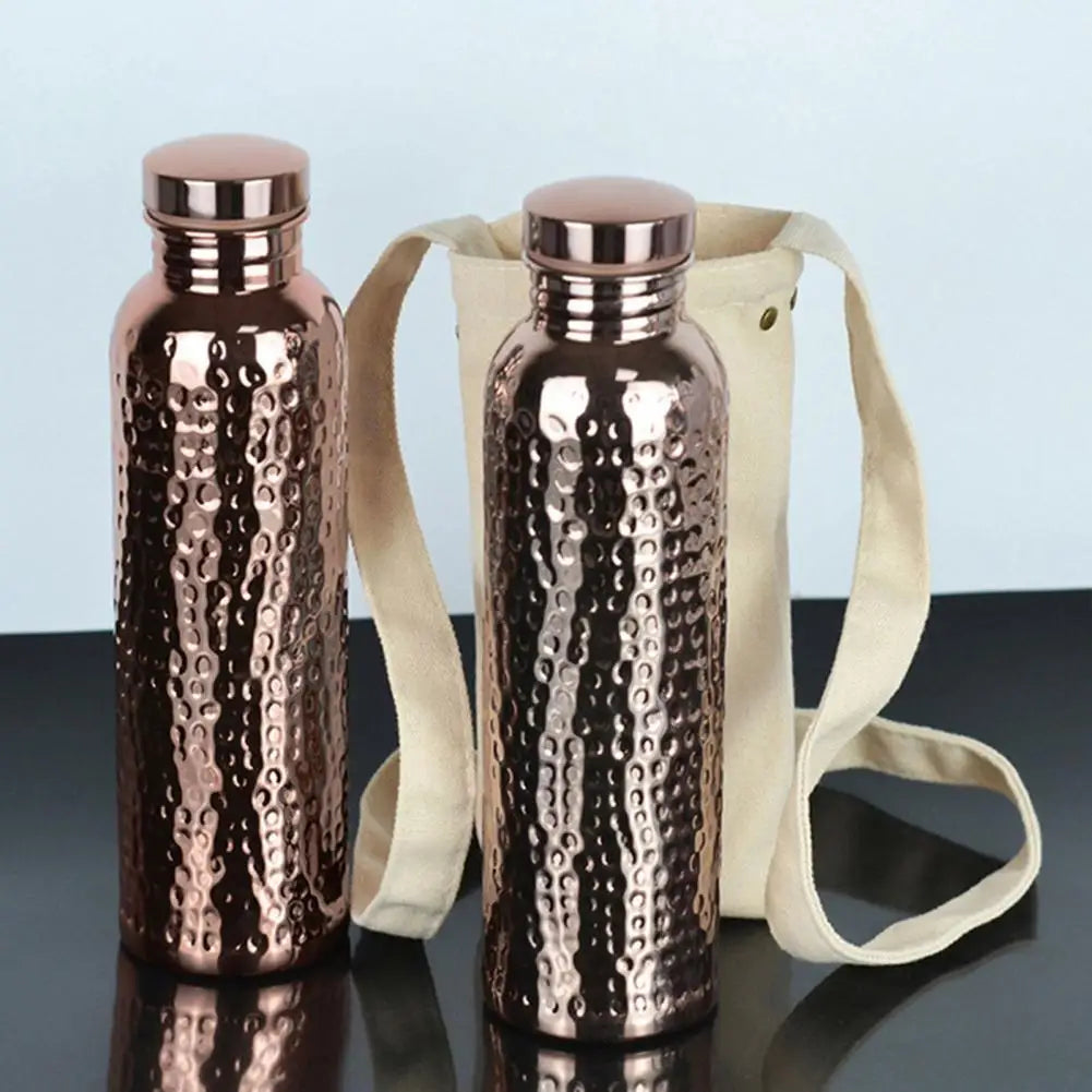 Botella Deportiva de Cobre 800 ml con Diseño Martillado – Antifugas y Reutilizable